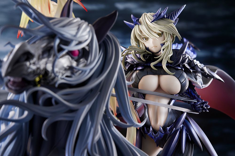 《FGO》阿爾托莉亞・潘德拉剛 alter 第三再臨版 1/8 比例 超「大」模型