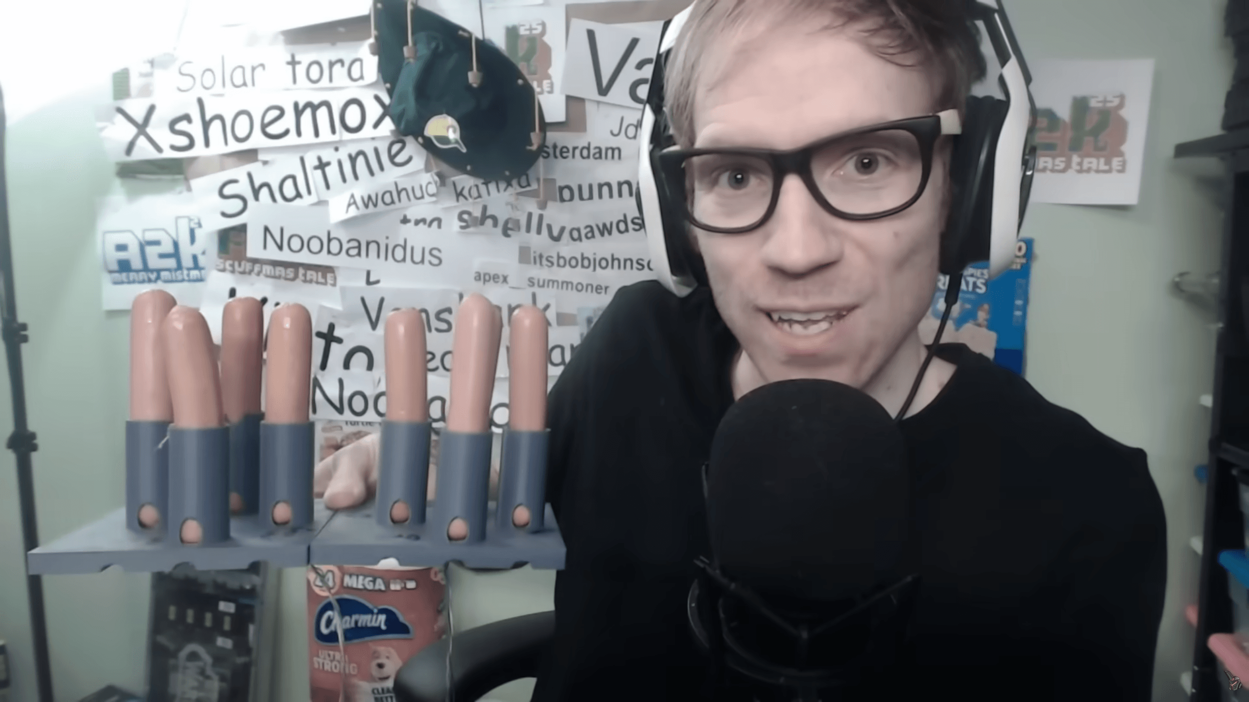 Can You Play WoW... Using ONLY HOTDOGS!_ - YouTube - Google Chrome 17_4_2026 01_13_37.png